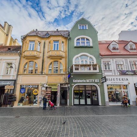 Rooftop Central Apartment Brašov Exteriér fotografie